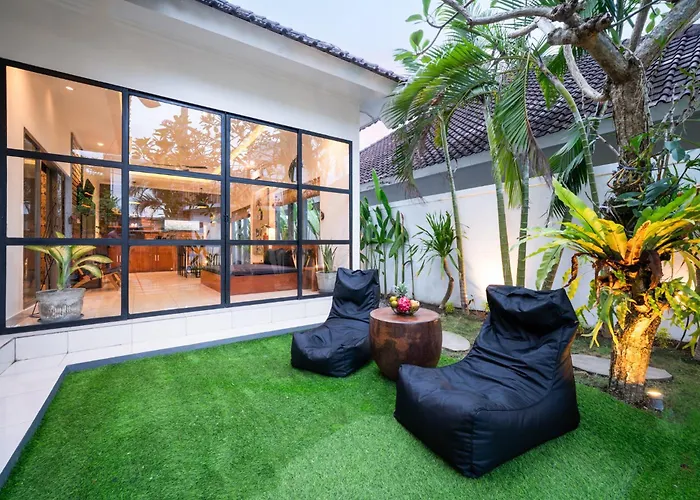 *villa Sari*closed Livingroom*near Beach*canggu* *